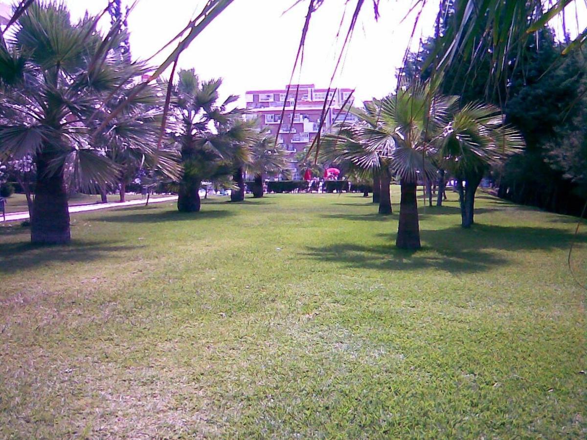 ベナルマデナSol Y Relax, Aguilaアパートメント エクステリア 写真